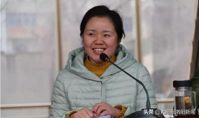 精彩追梦，扬帆起航---洛龙区龙城双语初中举行2018-2019学年第二学期开学典礼暨表彰大会