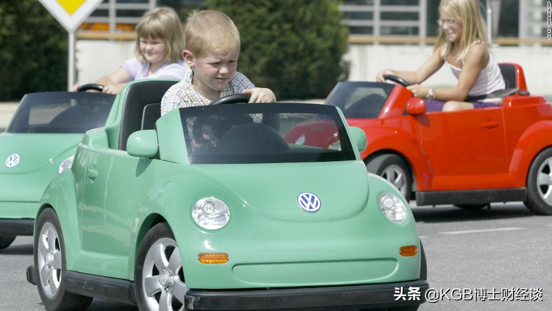 德国大众甲壳虫经久不衰的原因,甲壳虫汽车是如何诞生