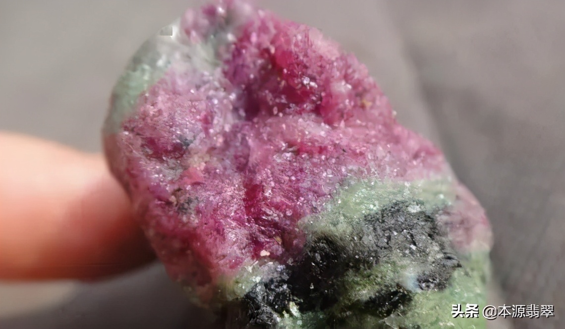 怎样的才是真正的宝石,怎样的珠宝玉石才算是天然的呢