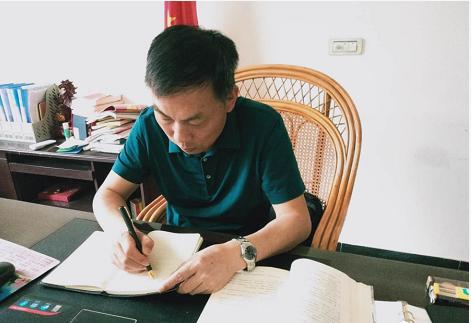 武穴市余川镇中心学校校长,武穴余川镇中心学校校长童华平