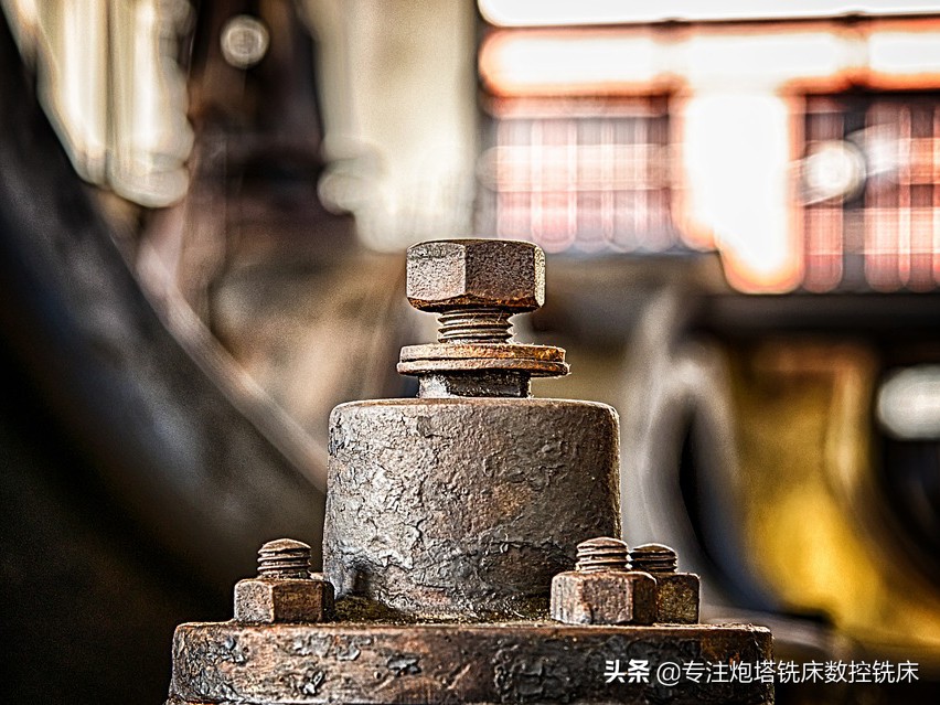 数控铣床刀具相关知识,数控铣床刀具磨损如何调整