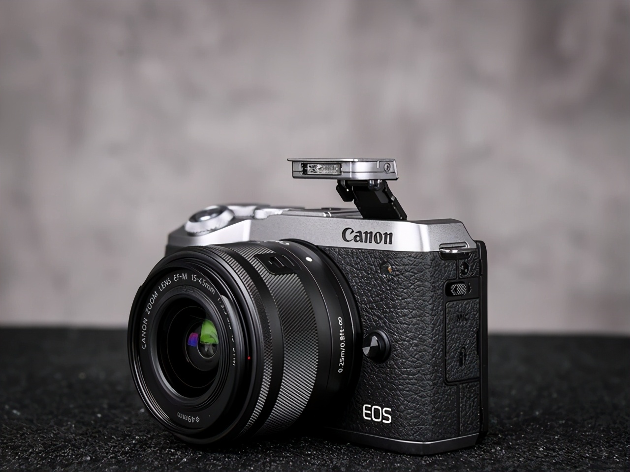 新手入门买哪个微单相机好,新手入门12款高性价比相机推荐