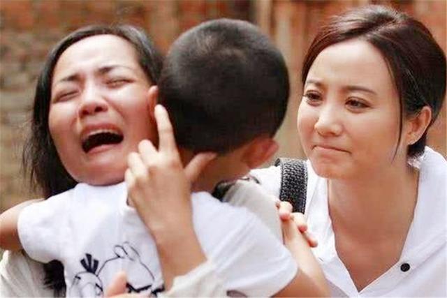 日本孩子人贩子,日本小孩子看中国孩子