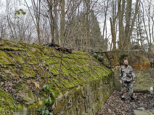 迷彩伪装效果图片,美军acu迷彩服伪装效果