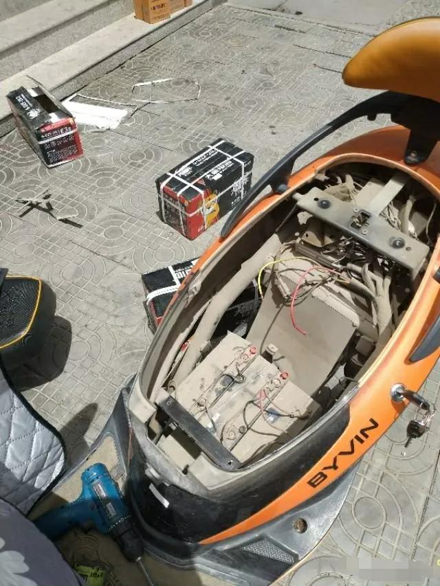 电动车不充电维修技巧图解,电动车充电慢方法与技巧