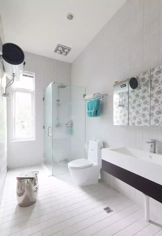 装修技巧小妙招卫生间装修效果图,卫生间600x1200上墙装修效果