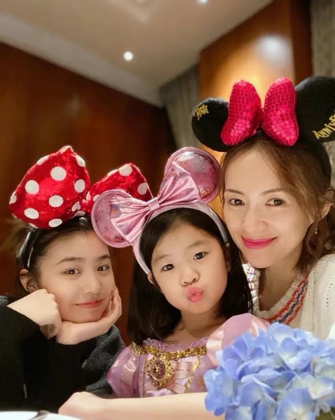 2019年汪峰演唱会当我想你的时候,汪峰演唱会观众落泪