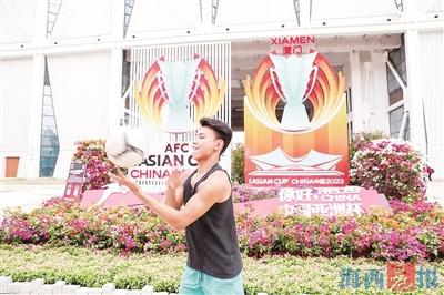 百万粉丝为你打call,142万网友在线打call