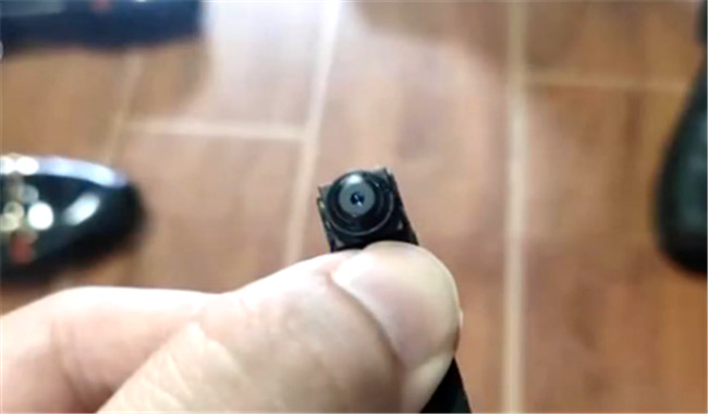 公安部通报打击“暗网”犯罪成果记者体验神秘黑暗之旅