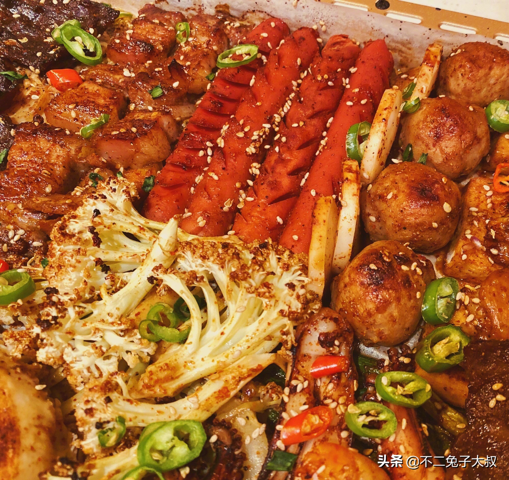 平底锅版的烧烤真的有灵魂真的香，连做几次发现了烧烤新技能