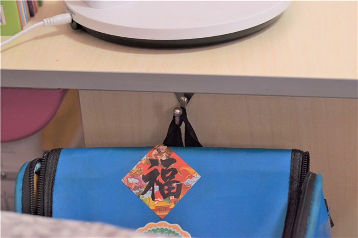 爱果乐学习桌椅调整方法视频,爱果乐儿童学习桌椅怎么搭配