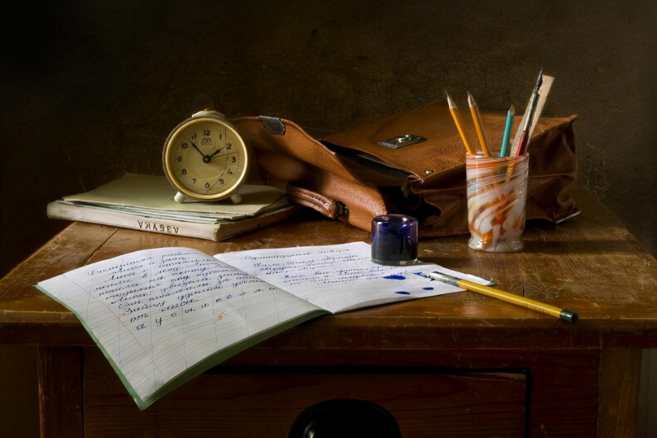 在国外留学但是什么都没做怎么办,在国外留学考不上大学怎么办