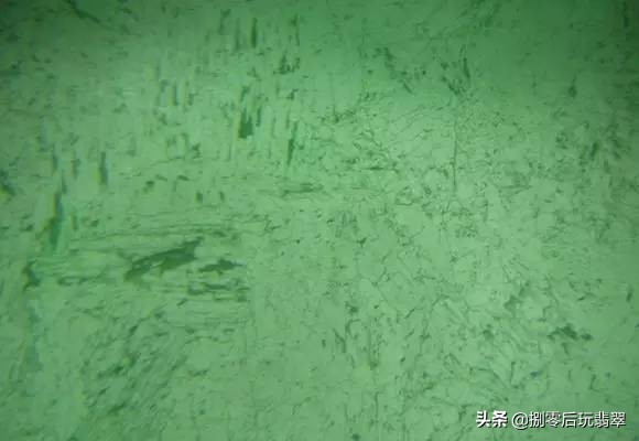 怎样辨别翡翠手镯a货还是bc货,肉眼怎么辨别酸洗的翡翠手镯