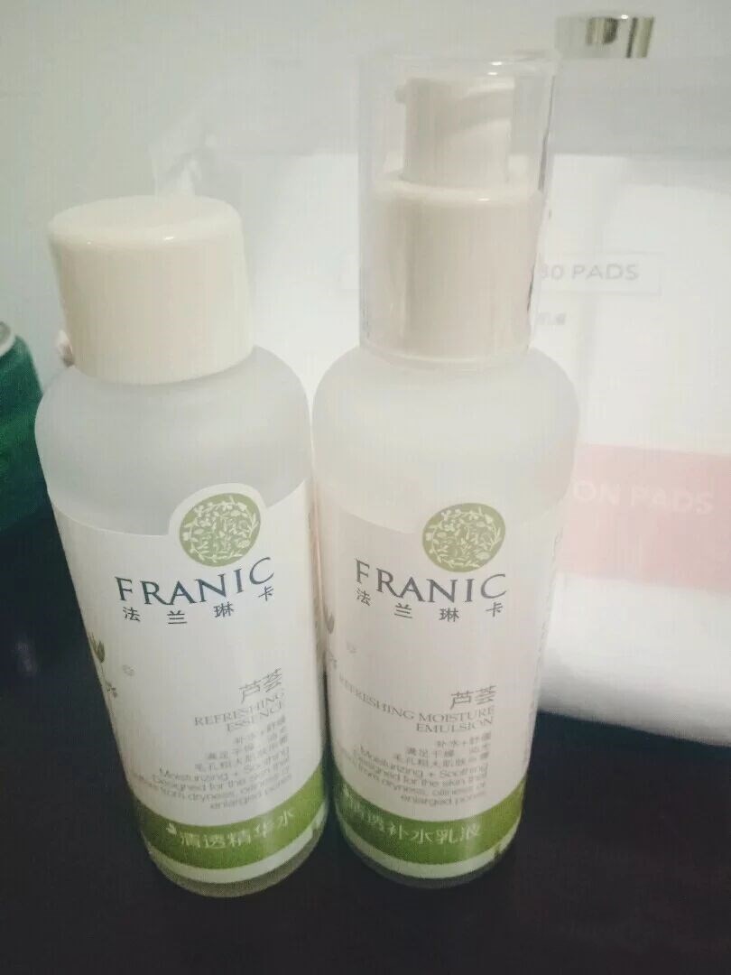 混干水乳推荐基础补水,适合学生党的平价水乳