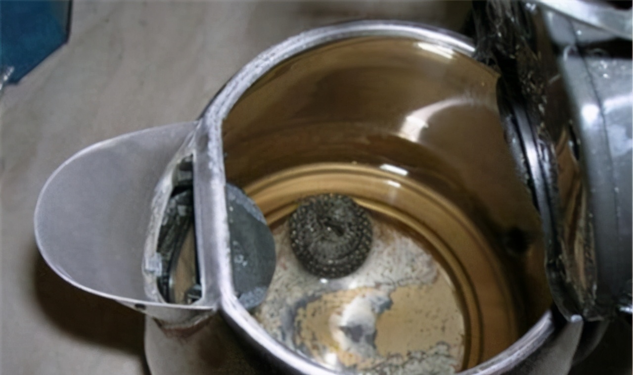 烧开水有水垢做汤没有水垢,去水垢烧水壶小妙招厨房