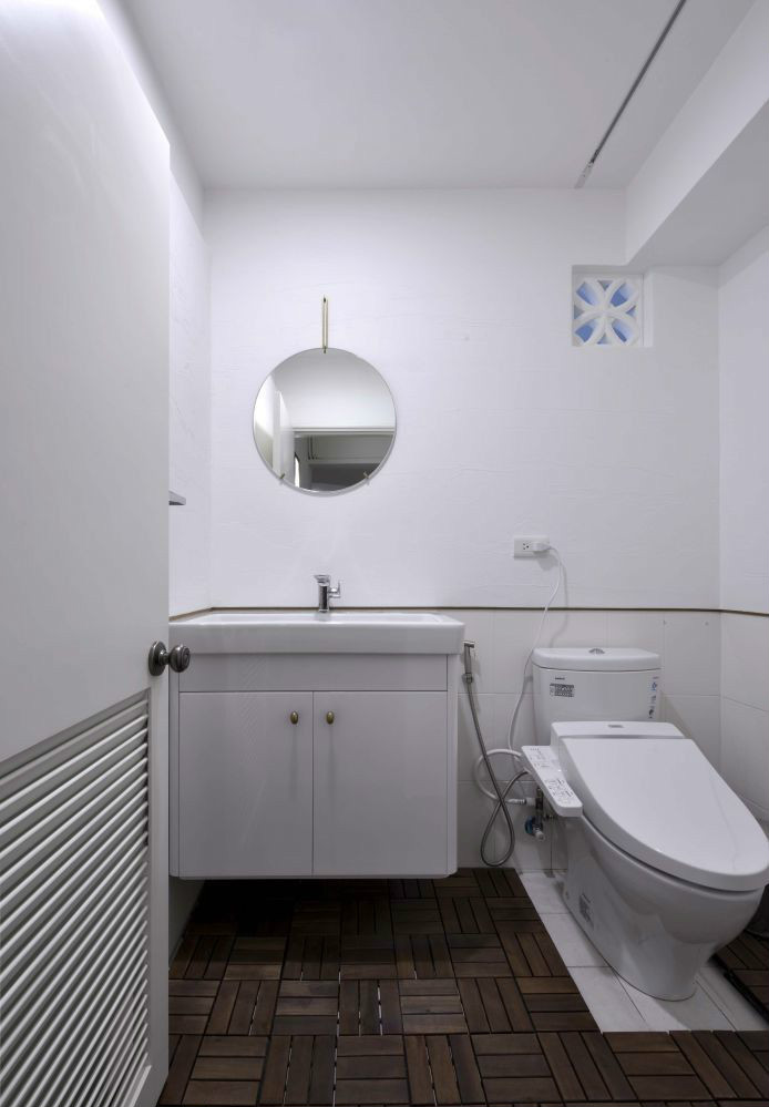 浴室没有窗户发霉怎么办,浴室没窗户怎么处理潮气