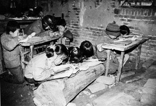 中小学英语课程之争议：全部取消？选修课？必修课？