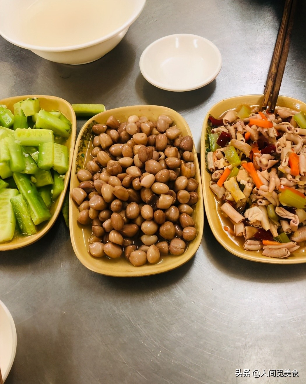 老南京人都知道的新桥三宝，在长乐路火了24年，凌晨2点挤满人