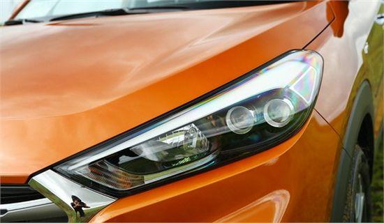 汽车大灯不够亮改远光还是近光,汽车大灯亮度不够换了也不行