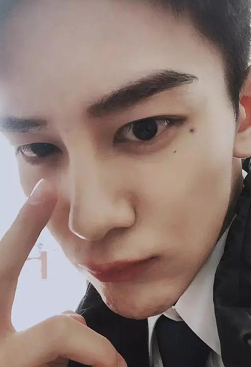 如何分辨鼻子整没整过,如何辨别鼻子有没有整过