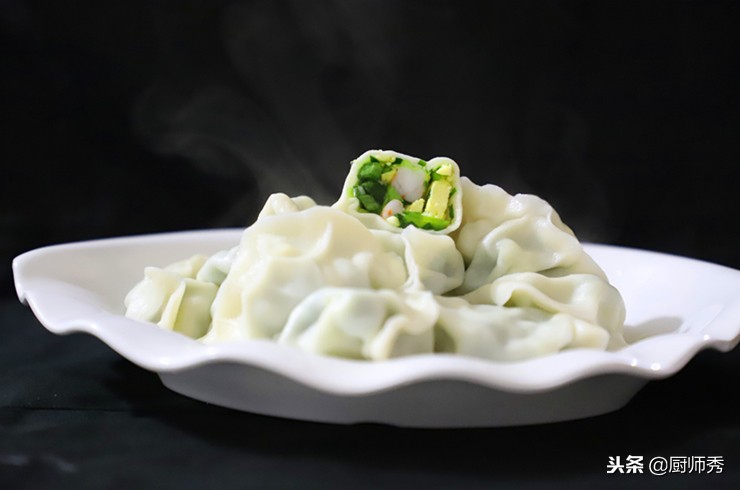 鹏厨教你牛肉饺子的配比,三鲜虾饺子馅是哪三鲜