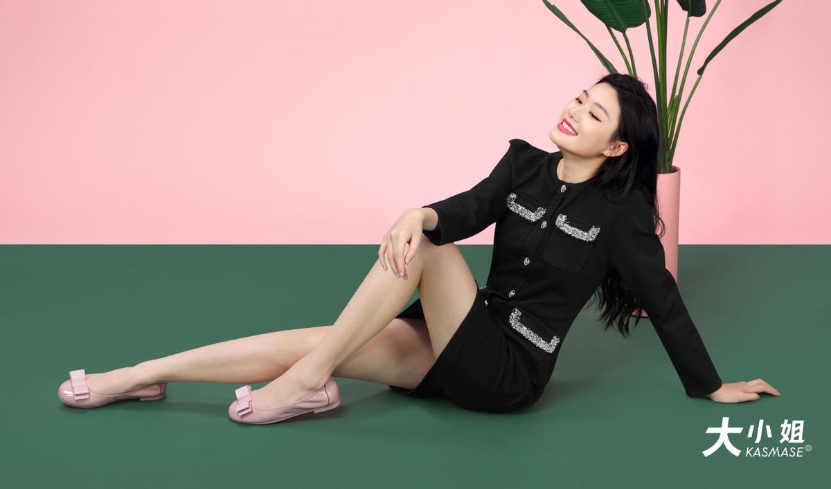 温州大码女鞋40-43码鞋洋气真皮,胖脚女鞋新款2022爆款