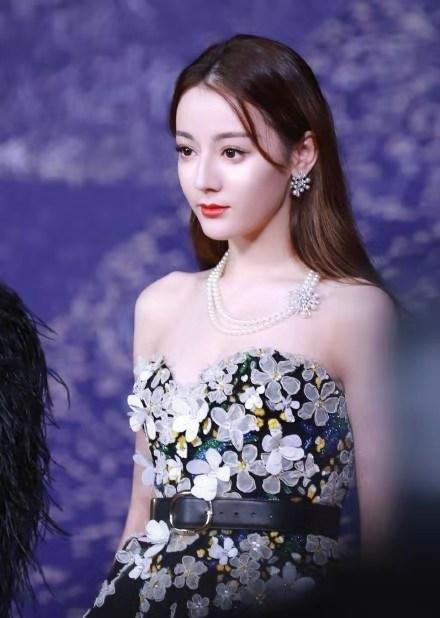 王源最新弹钢琴,王源所有弹钢琴视频