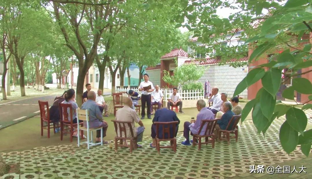 胡五清：初心不忘感*党**恩奋斗不负新时代