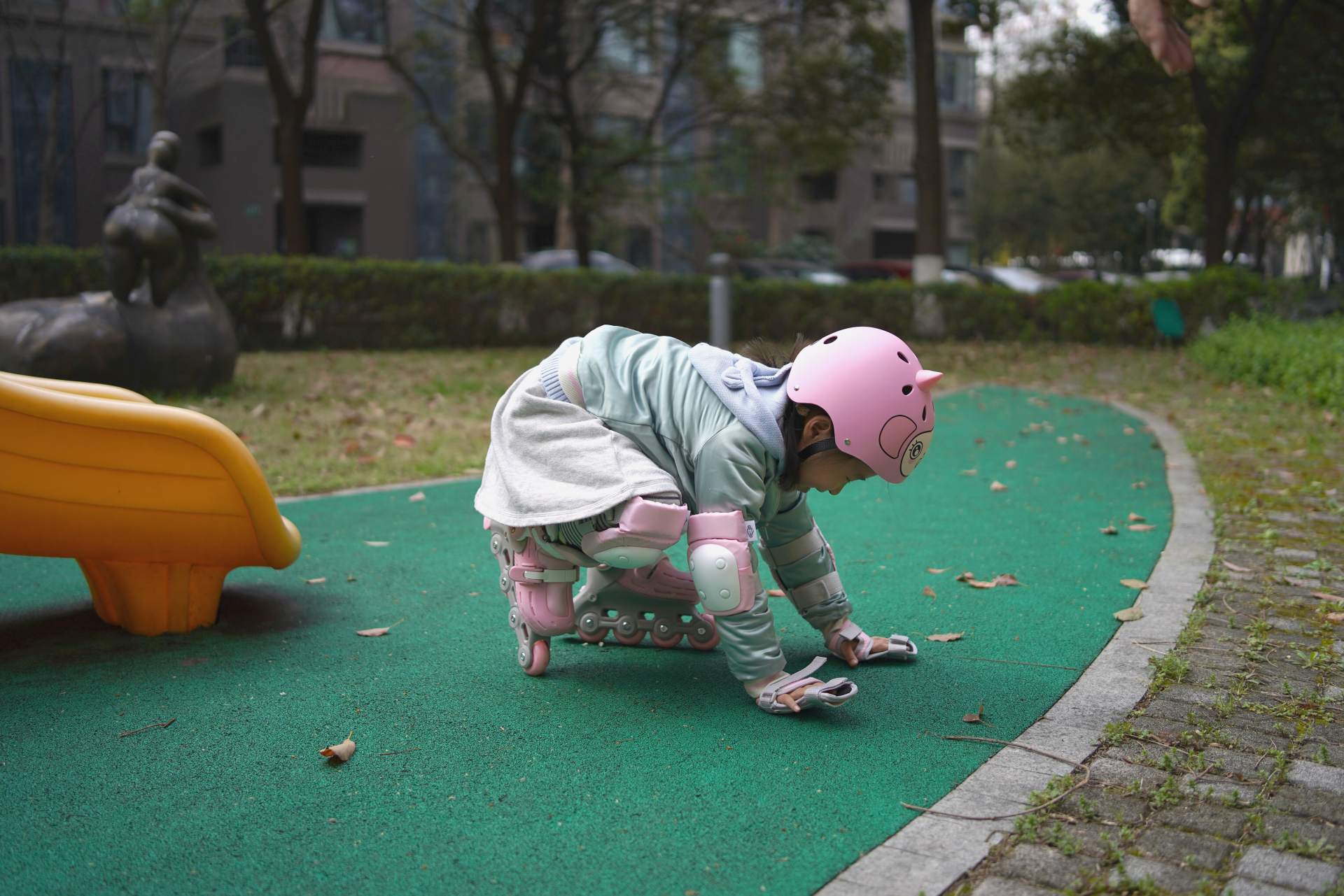 柒小佰儿童轮滑护具,柒小佰轮滑推荐