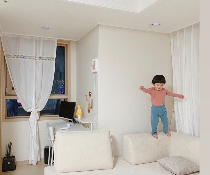 韩国温馨小家,韩国夫妇的loft温馨之家