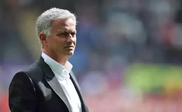 穆里尼奥强大气场,穆里尼奥说坚信的一切不复存在