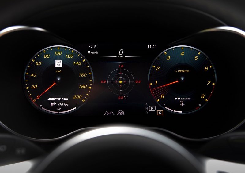 百万内性能最好的越野车,奔驰glc300和e300怎么选