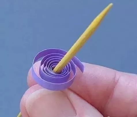 幼儿春节主题手工制作:灯笼+贺卡+鞭炮!