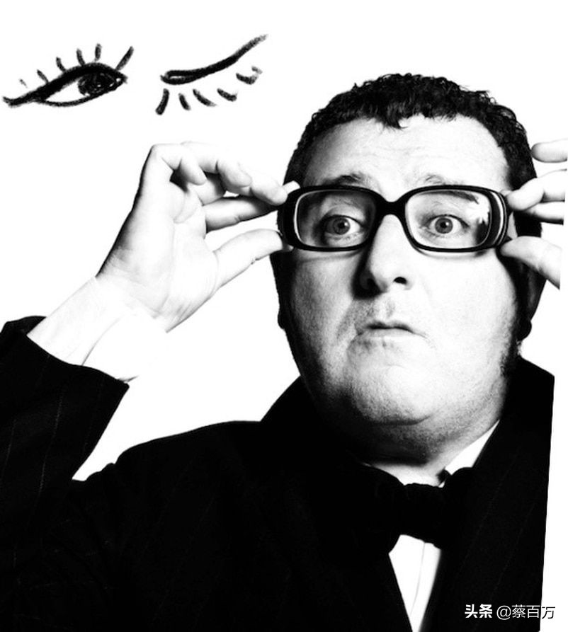 时尚界又走了一个设计师，救起浪凡反被炒鱿鱼，奉献14年逝于新冠