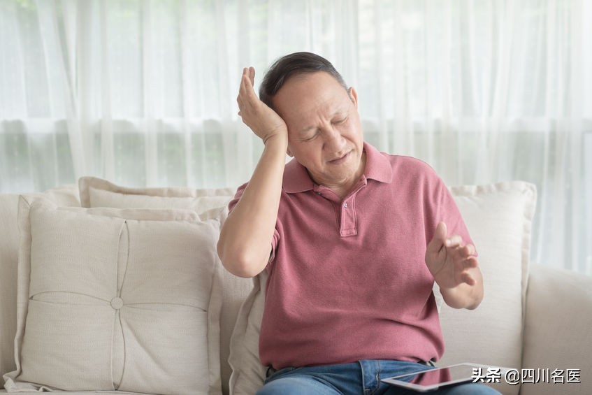 这颗*弹炸**埋在颅脑里，一旦发作可“血洗大脑”，华西神外医生教你这样“排雷”