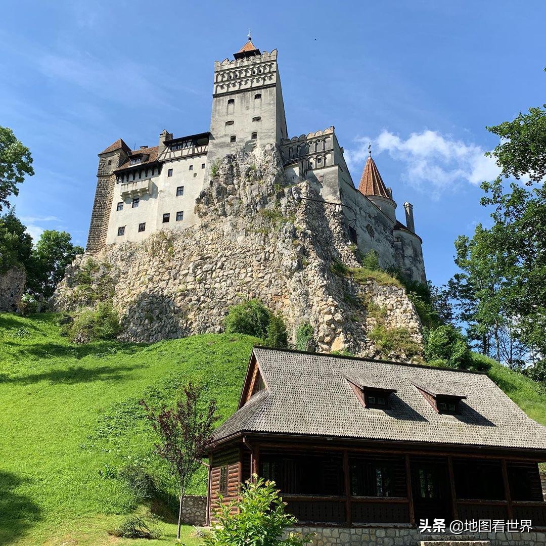 古罗马帝国后裔,曾经的欧洲粮仓,可以飙车议会宫—罗马尼亚概况