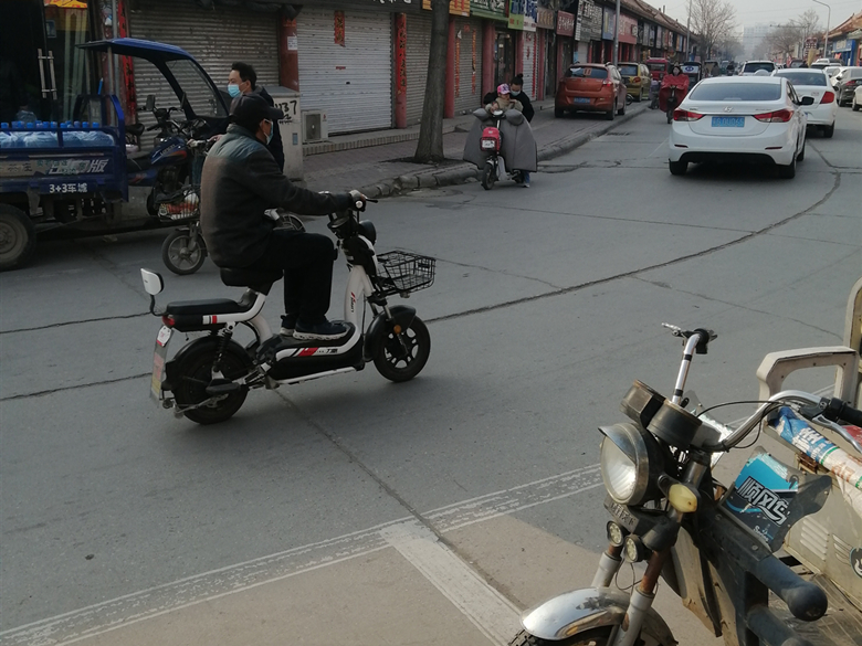 12伏电瓶怎么修复电池,电瓶修复如何快速检测电池的好坏