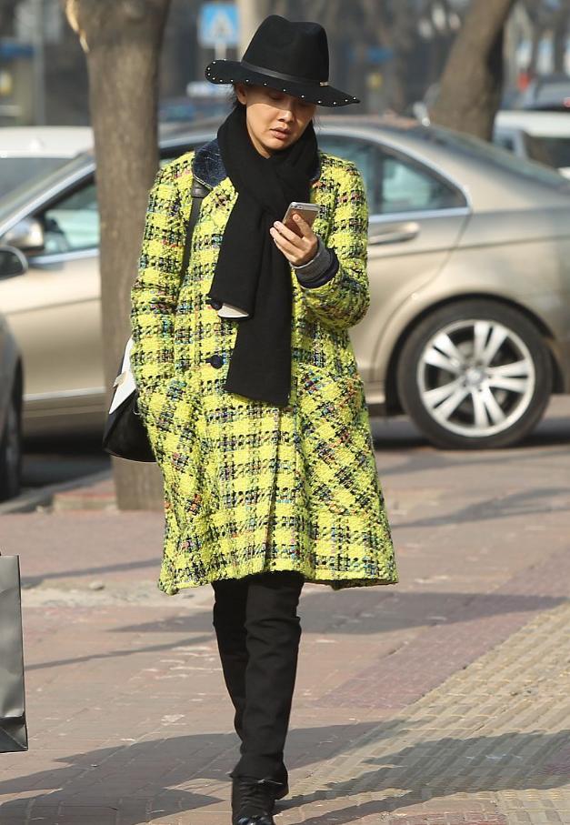 牛莉气质可真好,牛莉穿衣打扮全集