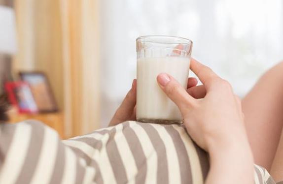 怀孕几个月叫宝宝会有反应,怀孕后不要给小孩取名字吗