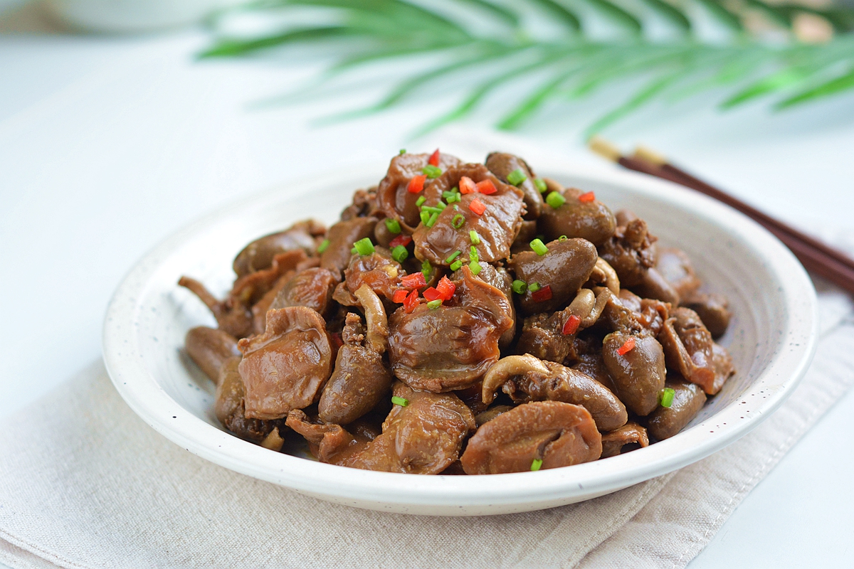 鸡杂用什么大料去腥增香,四川火爆鸡杂怎么处理才能去腥