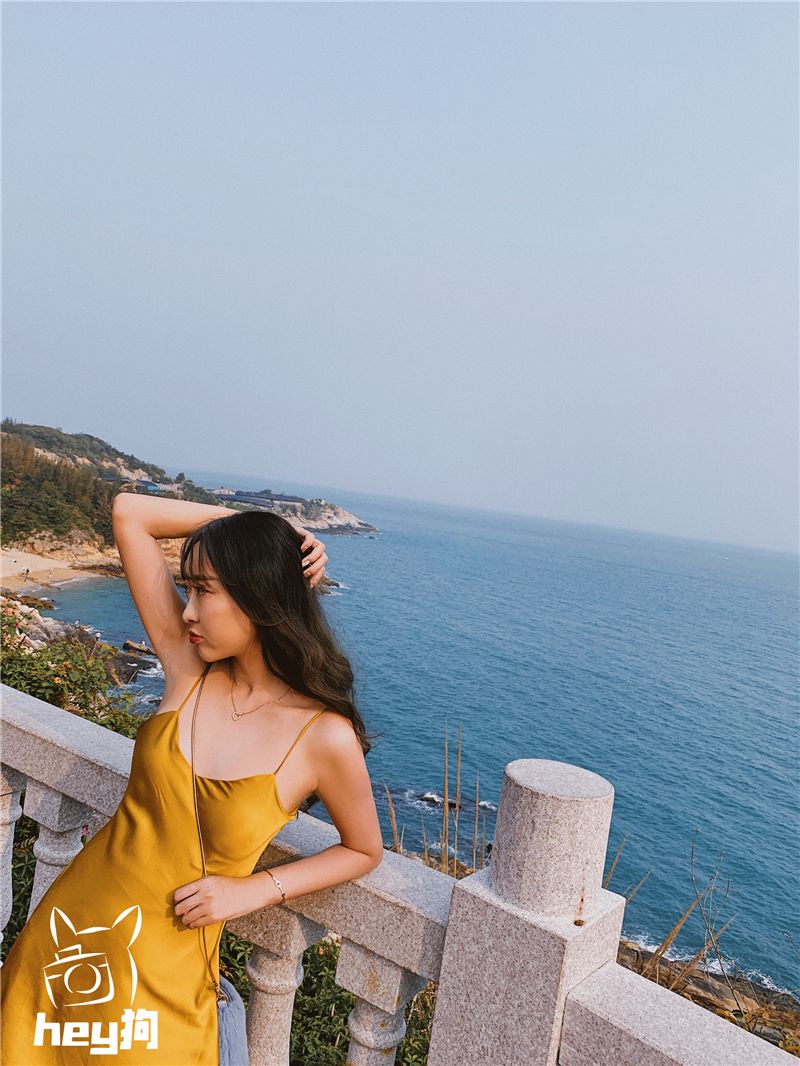 珠海玻璃天空之镜,珠海天空之镜跟日月贝近吗