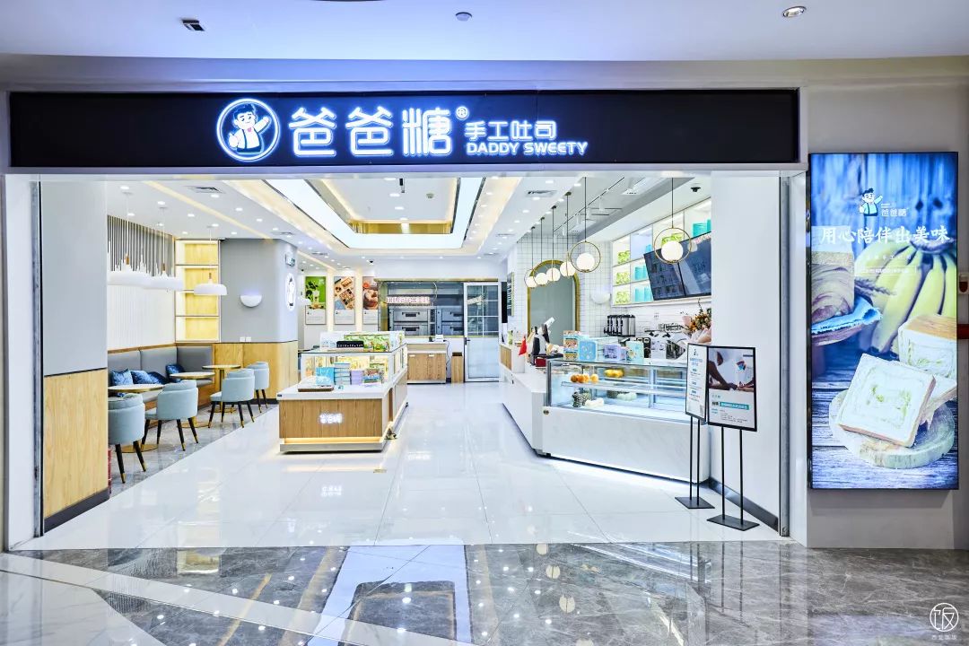 西安有全水晶天桥的mall,1天后1折起