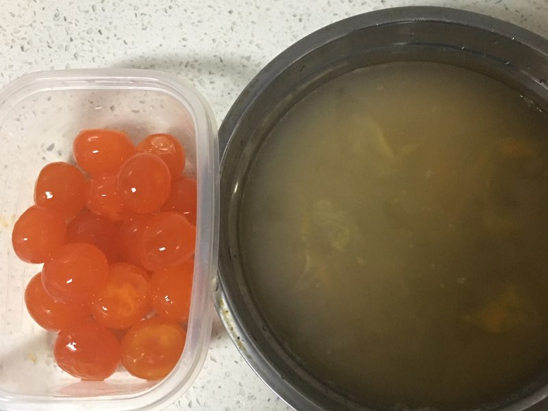 粽子店将鸭蛋白当垃圾处理,粽子里的咸鸭蛋白怎么处理