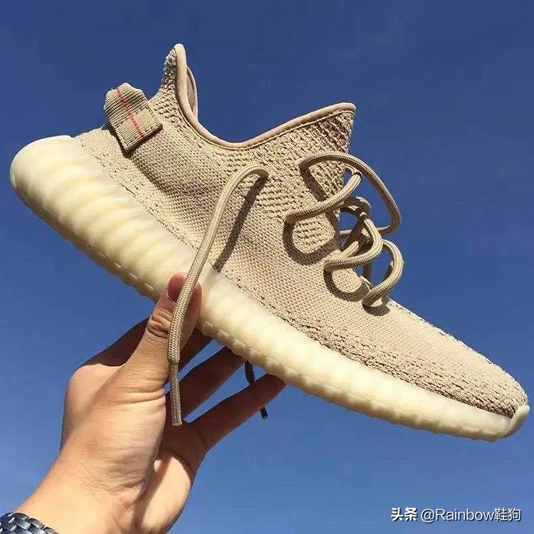 小众不烂大街的yeezy350 (女生最值得入手的yeezy350)