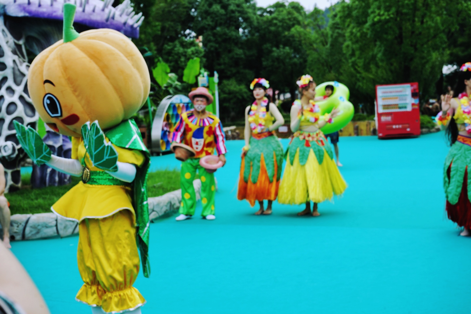 苏州乐园夜场游玩攻略,苏州乐园攻略玩的人多不