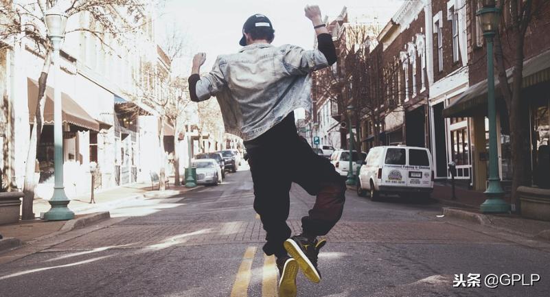 现今潮牌的市场分析,全球潮牌市场