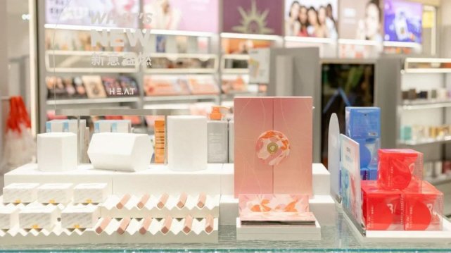 壹方城购物中心彩妆,壹方城网红化妆店