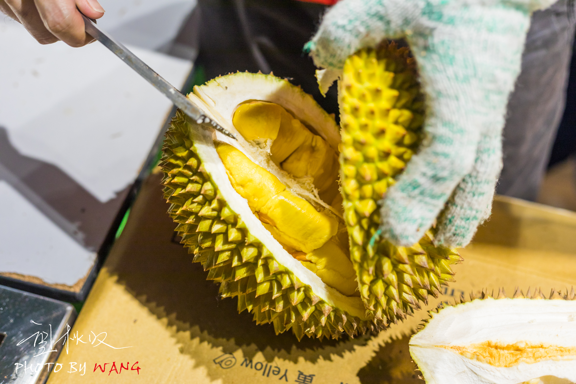 猫山王榴莲吃到爽,猫山王榴莲吃到心疼