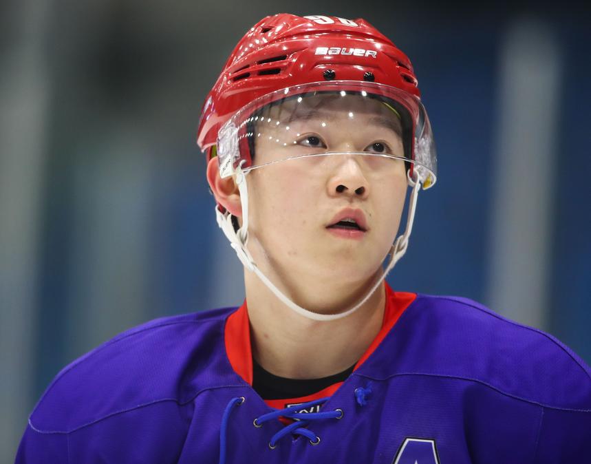 英达的祖上谁是康熙的皇后,英达家族有多显赫