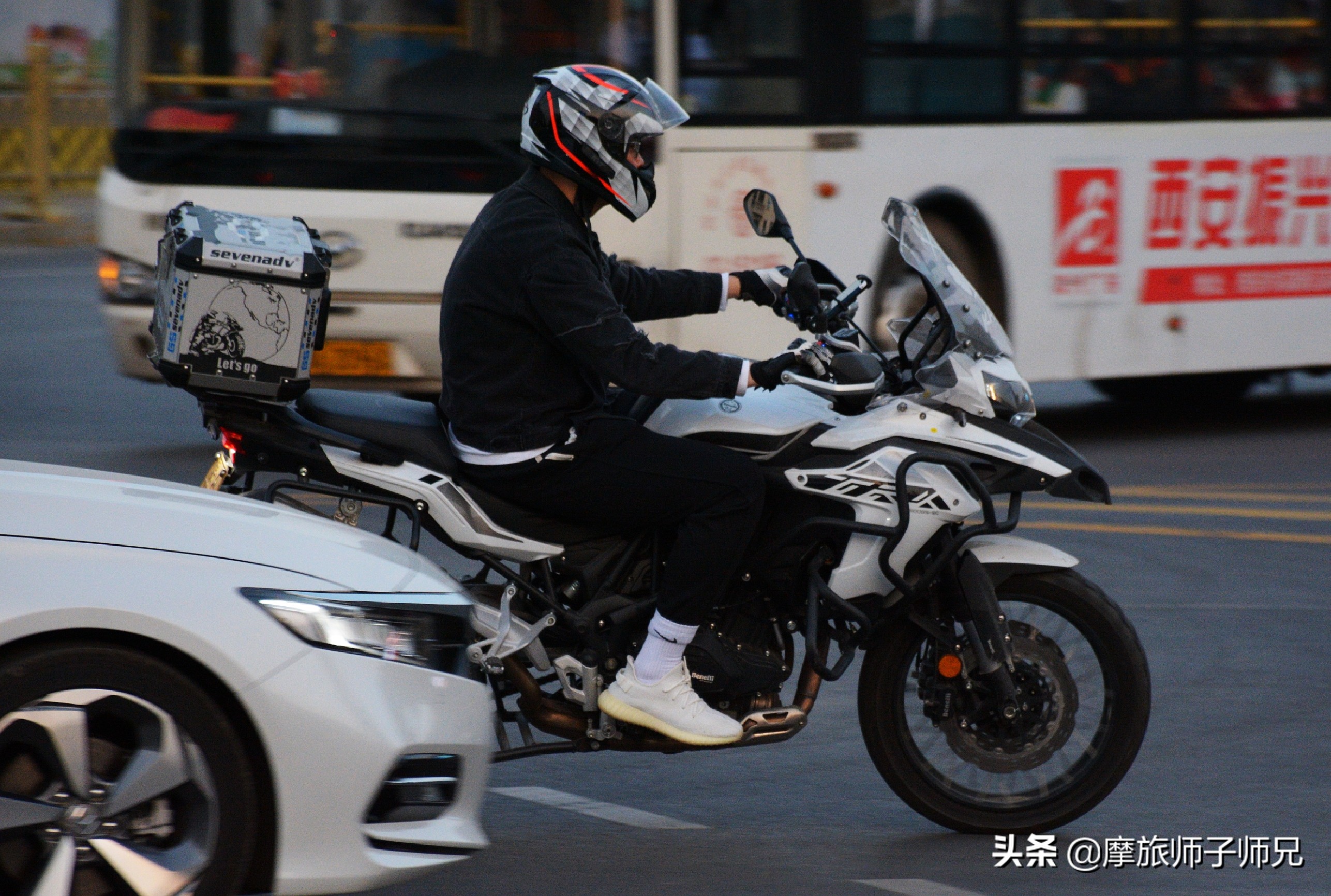 摩旅穷游到底选什么摩托车好,摩旅自驾游选什么摩托车